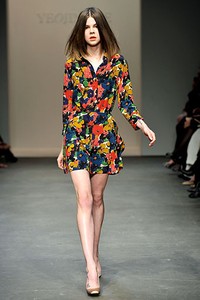 Yeojin Bae, Spring/Summer 2012. Australian Fashion Week 2012. [Photo by Stefan Gosatti/Getty Images]