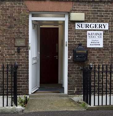 Suster Palsu Tertangkap Setelah Rawat 1.400 Pasien