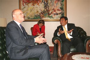 Menlu Rosenthal: Hubungan Solid, RI Merdeka 17-08-1945