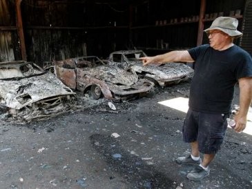 Kebakaran Texas Hanguskan Koleksi Mobil Antik