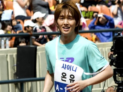 SHINee di Idol Star Athletics Championship 2011