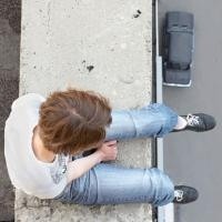 Remaja dan Mahasiswa Berisiko TInggi Bunuh Diri