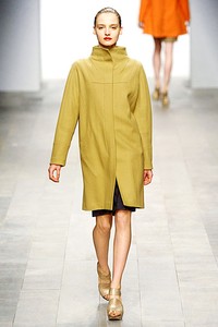 Amanda Wakeley, Fall/Winter 2011. London Fashion Week 2011. [Photo by Ian Gavan/Getty Images]