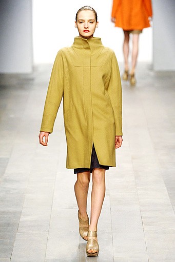 Amanda Wakeley, Fall/Winter 2011. London Fashion Week 2011. [Photo by Ian Gavan/Getty Images]