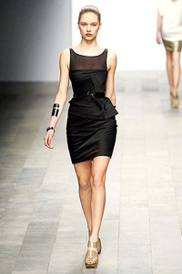 Amanda Wakeley, Fall/Winter 2011. London Fashion Week 2011. [Photo by Ian Gavan/Getty Images]