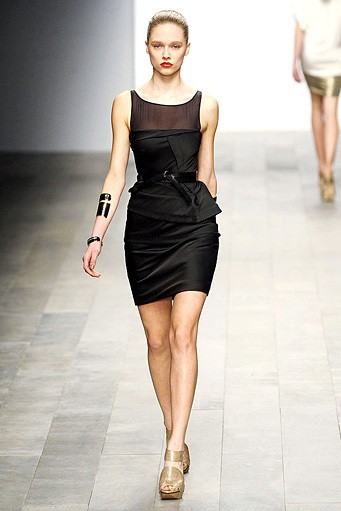 Amanda Wakeley, Fall/Winter 2011. London Fashion Week 2011. [Photo by Ian Gavan/Getty Images]