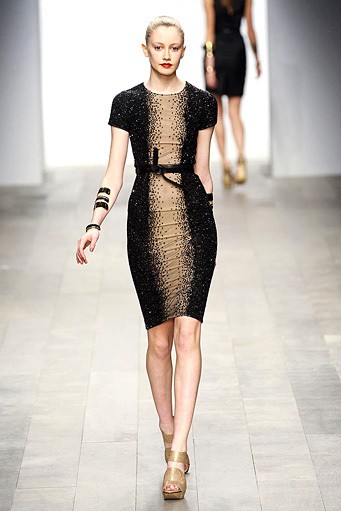 Amanda Wakeley, Fall/Winter 2011. London Fashion Week 2011. [Photo by Ian Gavan/Getty Images]