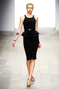 Amanda Wakeley, Fall/Winter 2011. London Fashion Week 2011. [Photo by Ian Gavan/Getty Images]