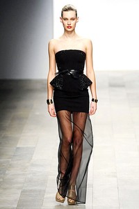 Amanda Wakeley, Fall/Winter 2011. London Fashion Week 2011. [Photo by Ian Gavan/Getty Images]