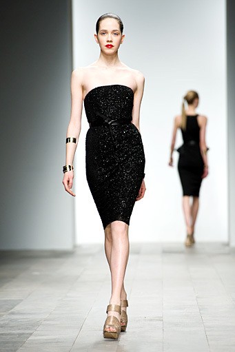 Amanda Wakeley, Fall/Winter 2011. London Fashion Week 2011. [Photo by Ian Gavan/Getty Images]