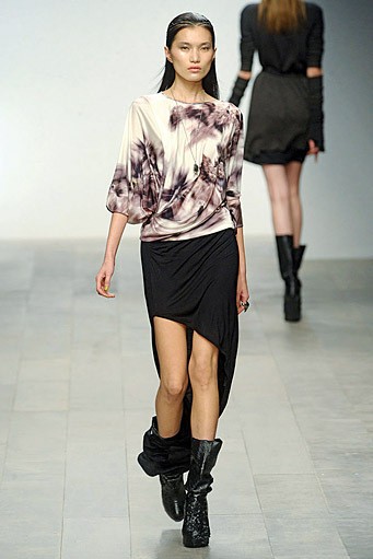 Aminaka Wilmont, Fall/Winter 2011. Australian Fashion Week 2011. [Photo by Gareth Cattermole/Getty Images]