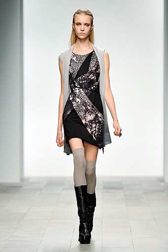 Aminaka Wilmont, Fall/Winter 2011. Australian Fashion Week 2011. [Photo by Gareth Cattermole/Getty Images]