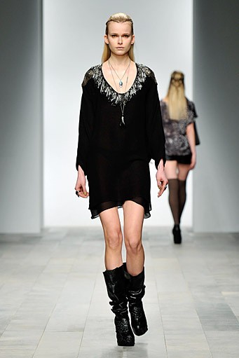 Aminaka Wilmont, Fall/Winter 2011. Australian Fashion Week 2011. [Photo by Gareth Cattermole/Getty Images]