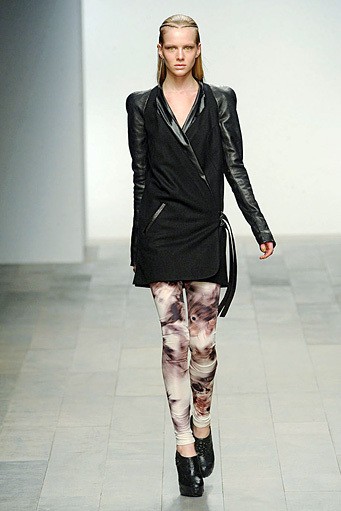 Aminaka Wilmont, Fall/Winter 2011. Australian Fashion Week 2011. [Photo by Gareth Cattermole/Getty Images]