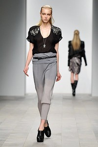 Aminaka Wilmont, Fall/Winter 2011. Australian Fashion Week 2011. [Photo by Gareth Cattermole/Getty Images]