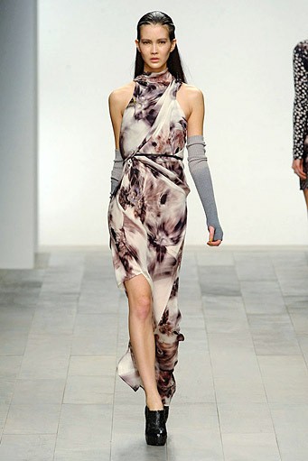 Aminaka Wilmont, Fall/Winter 2011. Australian Fashion Week 2011. [Photo by Gareth Cattermole/Getty Images]
