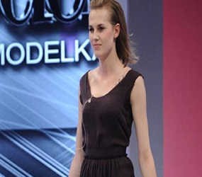 Wow, Model Cantik Ini Dulunya Pria!