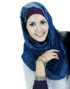Jilbab Tak Halangi Welin Dwi Meiansari untuk Berkarya
