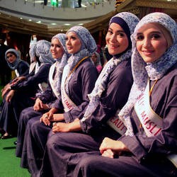 Yuk, Live Chat Bersama Finalis Muslimah Beauty 2011!