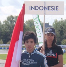 Target 10 Besar di Kejuaraan Dunia Karting dari Senna Iriawan
