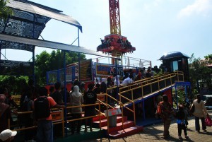 Asyiknya Berwisata Ke Wisata Bahari Lamongan Asyiknya Berwisata Ke Wisata Bahari Lamongan
