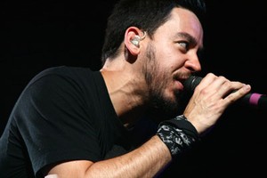 Vokalis Linkin Park Garap Scoring Film Indonesia, Serbuan Maut