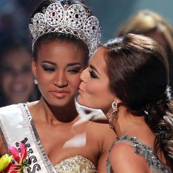 Miss Angola Jadi Pemenang Miss Universe 2011