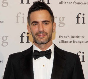 Marc Jacobs Dibayar Rp 86 Miliar Oleh Dior?
