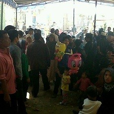 Ratusan Pelayat Darso Tumplek di Rumah Duka