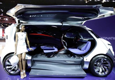 Mobil Moncong Babi