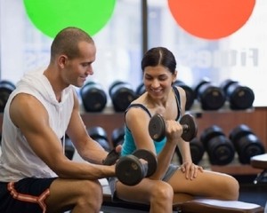 Patuhi 8 Aturan Ini Saat Olahraga di Gym
