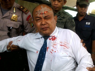 Arifin Sayat Dahi di Gedung KPK