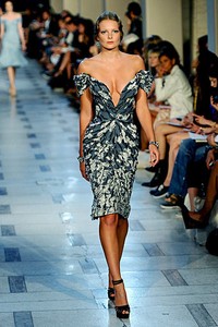 Zac Posen, Spring/Summer 2012. New York Fashion Week Spring/Summer 2012. [Photo by Larry Busacca/Getty Images]