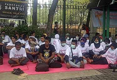Prihatin Kondisi Bangsa, Aliansi Lintas Agama Doa Bersama di Monas