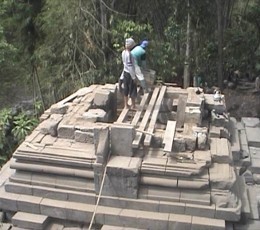 Terancam Kena Lahar Dingin Merapi, Candi Lumbung Direlokasi