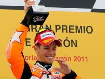 Casey Stoner Dekati Tangga Juara