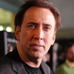 Kamar Nicolas Cage Dimasuki Penyusup Telanjang
