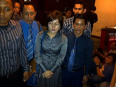 Rosa Divonis 2,5 Tahun Penjara