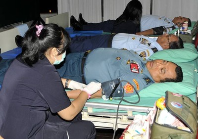 TNI Gelar Donor Darah