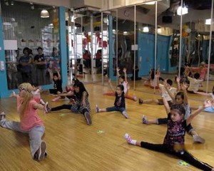 Rockstar Gym, Tempat Olahraga untuk Anak di Tengah Mal