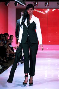 Jean Paul Gaultier. Mens Fashion Week Fall/Winter 2011 at Plaza Indonesia. Jakarta. [Foto: Mohammad Abduh/Wolipop]