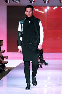 Jean Paul Gaultier. Mens Fashion Week Fall/Winter 2011 at Plaza Indonesia. Jakarta. [Foto: Mohammad Abduh/Wolipop]