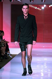 Jean Paul Gaultier. Mens Fashion Week Fall/Winter 2011 at Plaza Indonesia. Jakarta. [Foto: Mohammad Abduh/Wolipop]