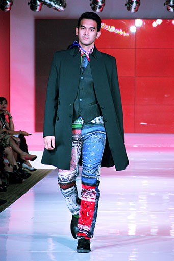 Jean Paul Gaultier. Mens Fashion Week Fall/Winter 2011 at Plaza Indonesia. Jakarta. [Foto: Mohammad Abduh/Wolipop]