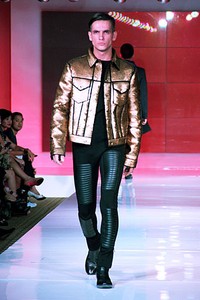 Jean Paul Gaultier. Mens Fashion Week Fall/Winter 2011 at Plaza Indonesia. Jakarta. [Foto: Mohammad Abduh/Wolipop]
