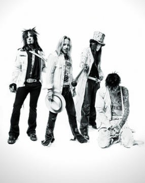 Gara-gara Twitter, Motley Crue Batal Konser di Jakarta