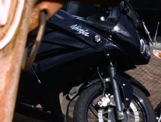 Kawasaki: Ninja 250R Terbaru? Tunggu Tanggal Mainnya