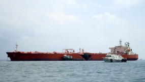 Humpuss Bangun Kapal Rp 220 Miliar