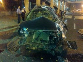 Bus Mayasari Tabrak Avanza di Jl MH Thamrin, Seorang Tewas