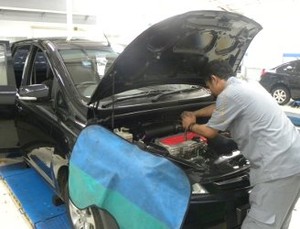 Proton Targetkan Jual 120 Unit Mobil di Bandung